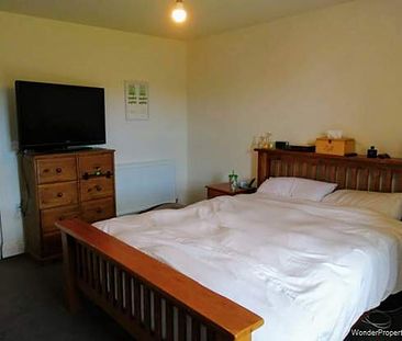 1 bedroom property to rent in Tenby - Photo 1