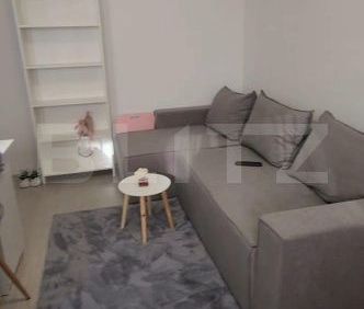 Garsoniera de inchiriat,renovata si utilata,zona Closca,21mp. - Photo 1