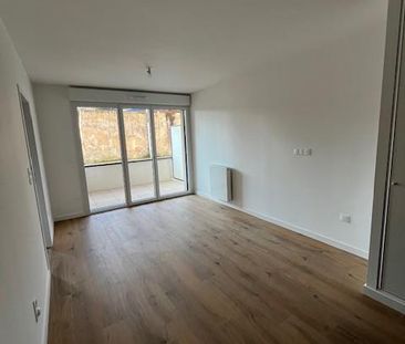 Location Appartement 2 pièces 37m² PAIMBOEUF 44560 - Photo 1