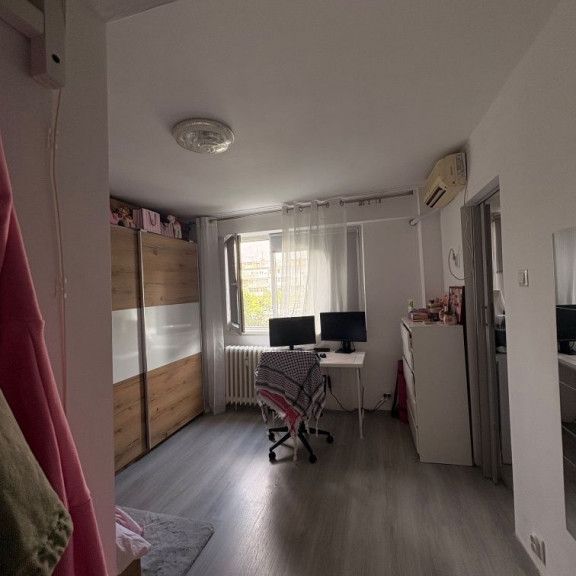 Piata sudului secuilor etaj 6 - Photo 1