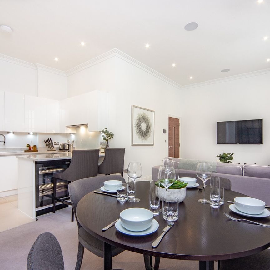 1 Bed Flat, Rainville Road, W6 - Photo 1