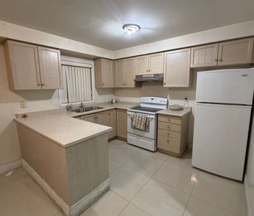 For Lease - 96 Native Landing N/A, Brampton, Ontario - Photo 3
