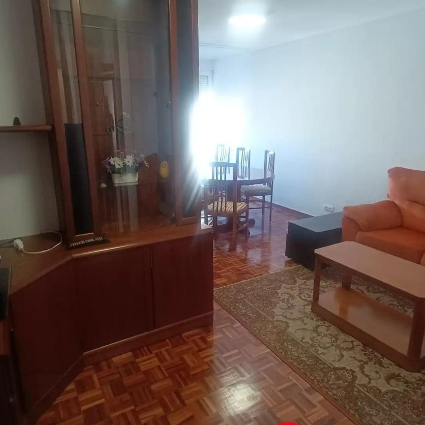 Piso de alquiler en Calle de Isaac Peral, Cuatro Caminos - Photo 1