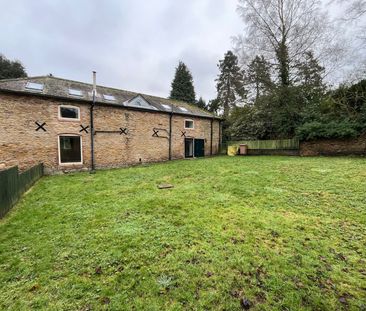 3 bedroom detached house to rent - Photo 4