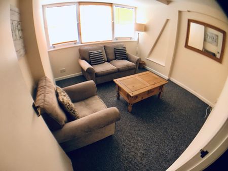 1 Bed Flat, Aberdeen, AB11 - Photo 5