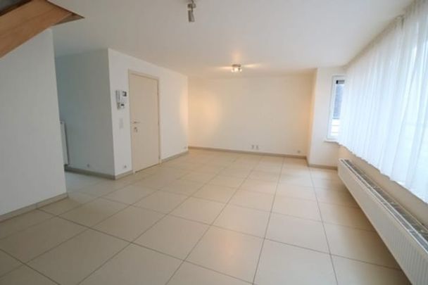 Appartement te huur - Photo 1