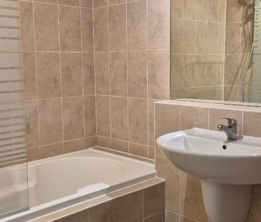 APPARTEMENT 3 PIÈCES- LES ANGLES, - Photo 2