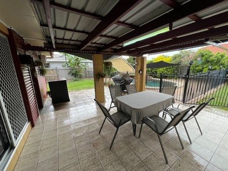 Thuringowa Central - Photo 3