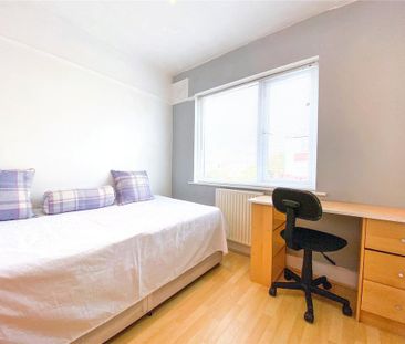 6 bedroom semi-detached house to rent - Photo 6