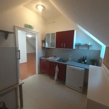 Bajza street, office - Fotó 1