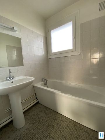 Location Appartement 3 pièces 59m² LE PETIT QUEVILLY 76140 - Photo 3
