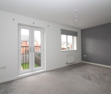 3 bedroom semi-detached house to rent - Photo 6