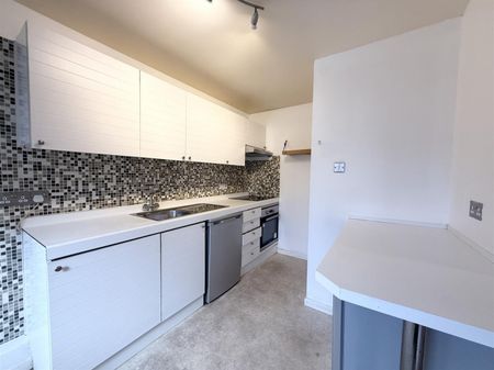 1 Bedroom Flat To Let - Photo 3
