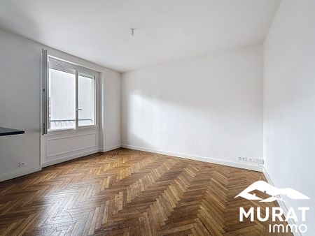 Location Appartement 2 pièces 43m² CHAMALIERES 63400 - Photo 4