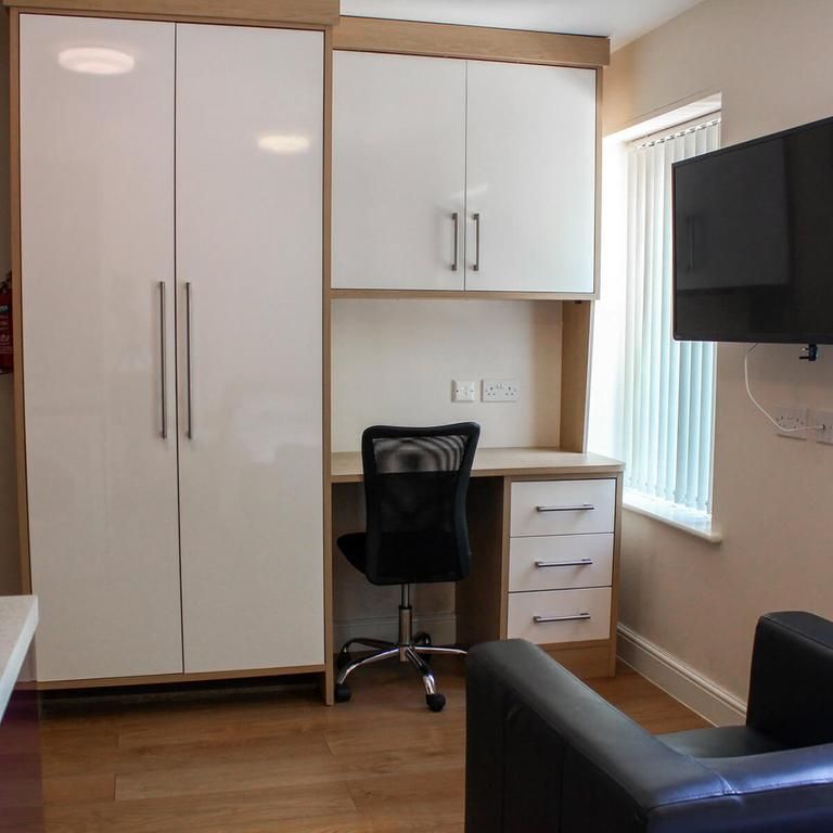 Studio to rent - Photo 1