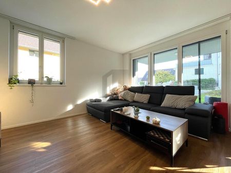 LIGHT, WITH GARDEN AND SEATING AREA - Photo 2