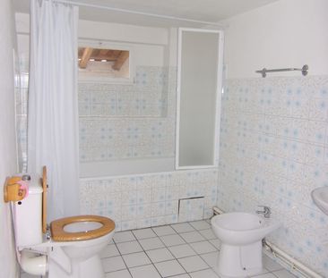 Location Maison 4 pièces 114m² VALENCE 82400 - Photo 5