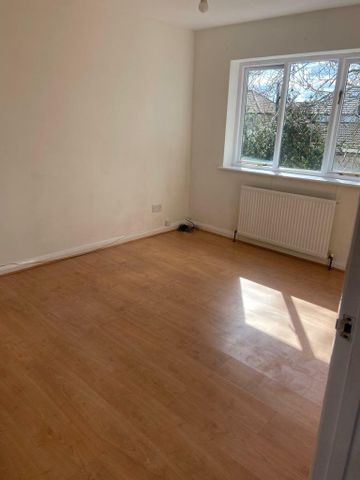 1 bedroom maisonette to rent - Photo 2