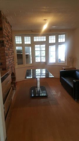 4 bedroom semi-detached house to rent - Photo 3