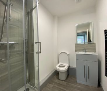 Green Lane, Leeds, Yeadon - Photo 4