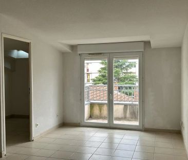 Appartement à louer 3 pièces 49.69m² - Photo 2