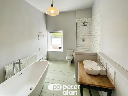 2 bedroom property to rent - Photo 3