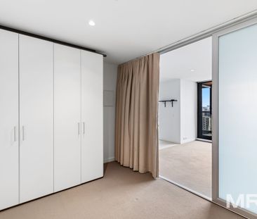 2810/639 Lonsdale Street, Melbourne - Photo 2