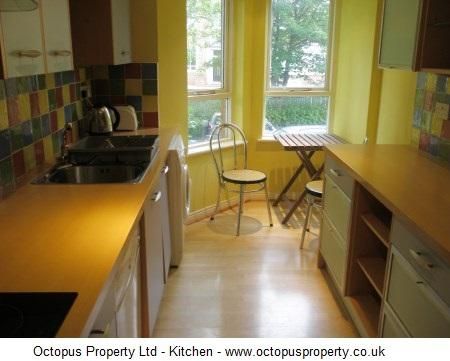 2 bedroom flat to rent - Photo 3