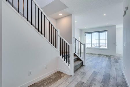 216 Herron Mews NE, Calgary - Photo 2