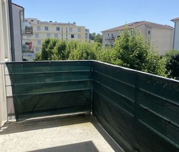 Location Appartement 2 pièces 48m² VICHY 03200 - Photo 4