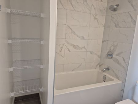 For Lease - 35 Parliament Street Unit# 202, Toronto, Ontario - Photo 3