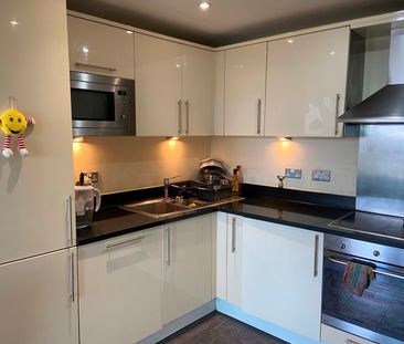 1 Bed Flat, Raphael House, IG1 - Photo 3