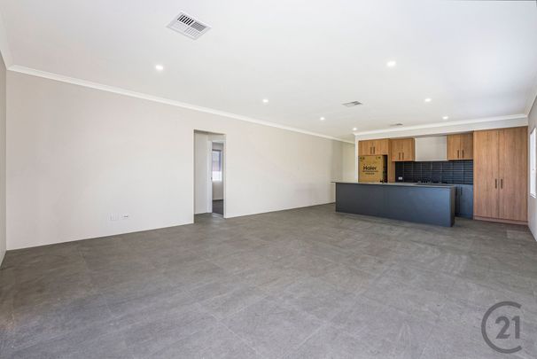 Lovely Low Maintenance Home - Photo 1