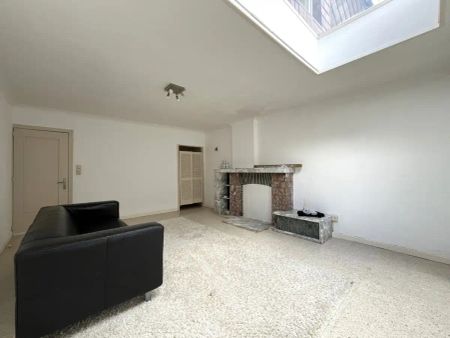 Roeselare - Gesloten woning in het centrum van Roeselare - Foto 2