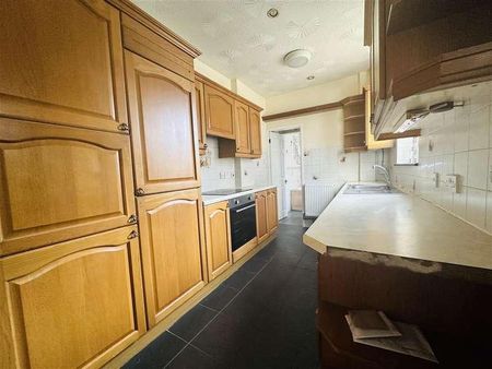 Tomkinson Road, Stockingford, CV10 - Photo 5