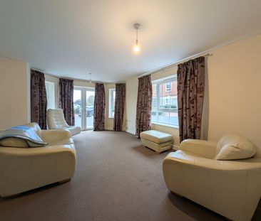 3 bedroom apartment to rent - Photo 4