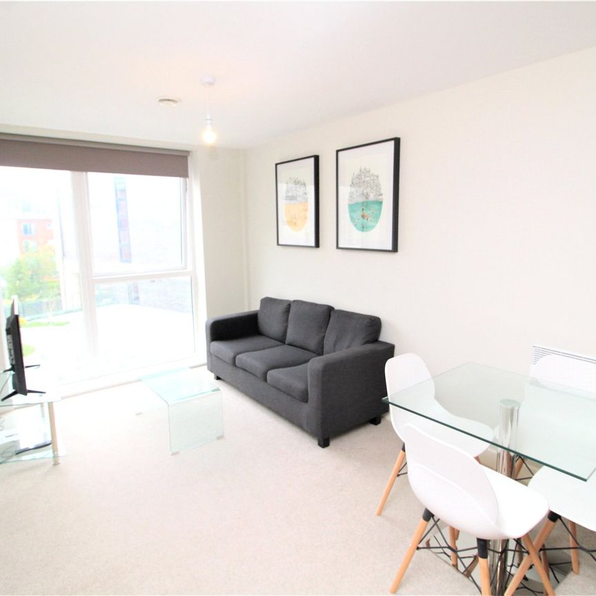 1 bedroom Flat To Rent - Photo 1