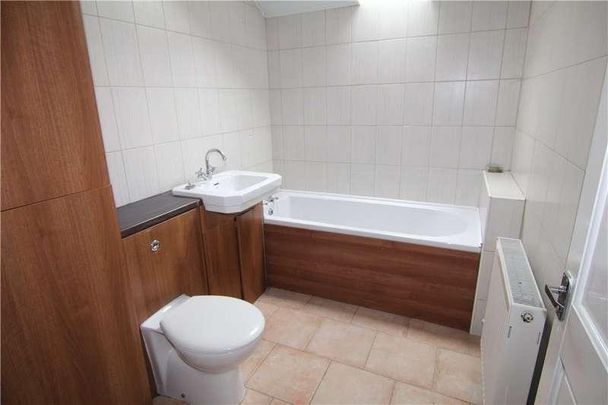 Station Road, Hetton-le-hole, Houghton Le Spring, Tyne And Wear, DH5 - Photo 1