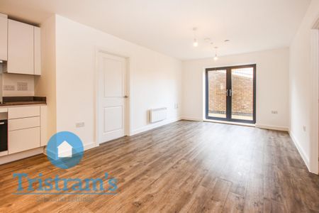 2 bed Apartment for Rent - Photo 3