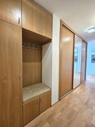 Pronájem bytu 3+kk 120 m2 - Fotografie 1