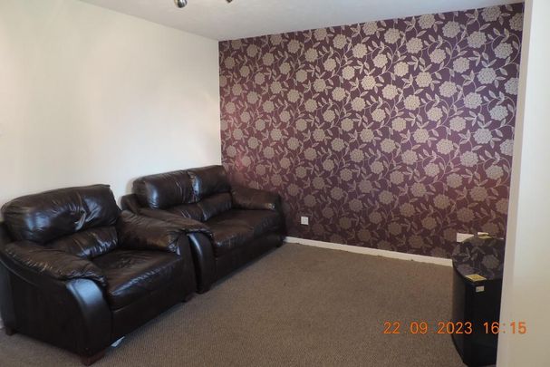 3 bedroom townhouse to rent - Photo 1