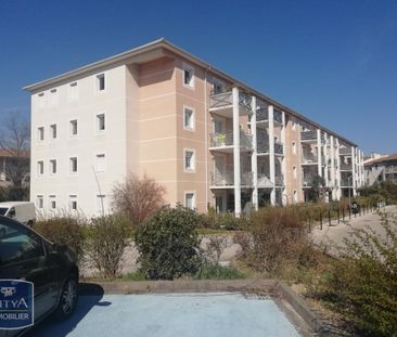 Location Appartement 3 pièces 54m² BAGNOLS SUR CEZE 30200 - Photo 2
