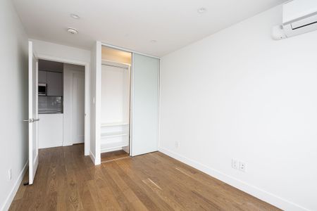 111 Lawton Boulevard - Photo 2