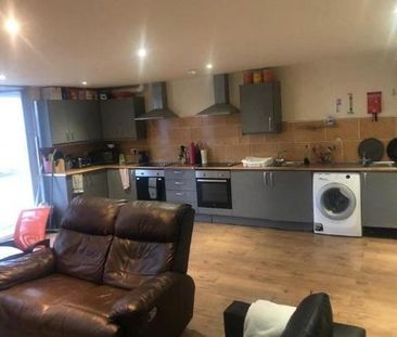 1 bedroom flat to rent - Photo 5