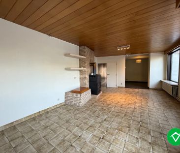 Ruime woning met 5 slaapkamers te Zwevezele - Foto 2