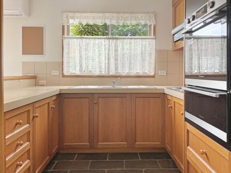 2/77 Broad Parade, Spring Gully - Photo 5