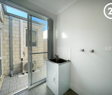 Spacious 3-Bedroom Home in Australind - Photo 6