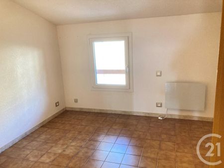 Location Maison 3 pièces 83m² MARSEILLETTE 11800 - Photo 4