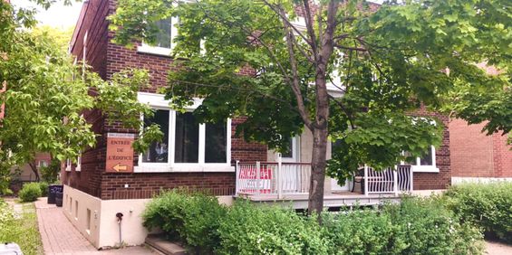 3251 Van Horne - Photo 3