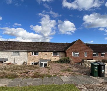 4 bedroom terraced house to rent - Photo 1
